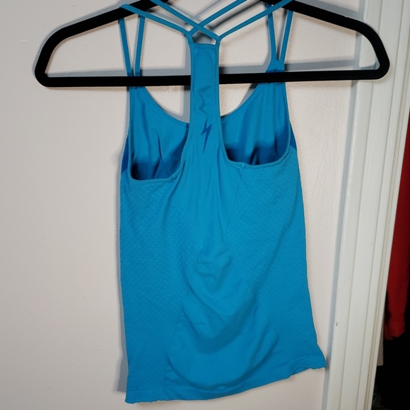 Electric Yoga tank - Picture 2 of 4